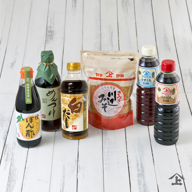 ヤマガミ醬油味噌のプレゼントです。