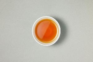 グラスに入った紅茶