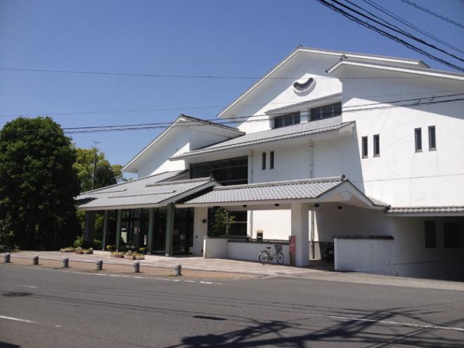 知覧図書館(夢郷館)入口