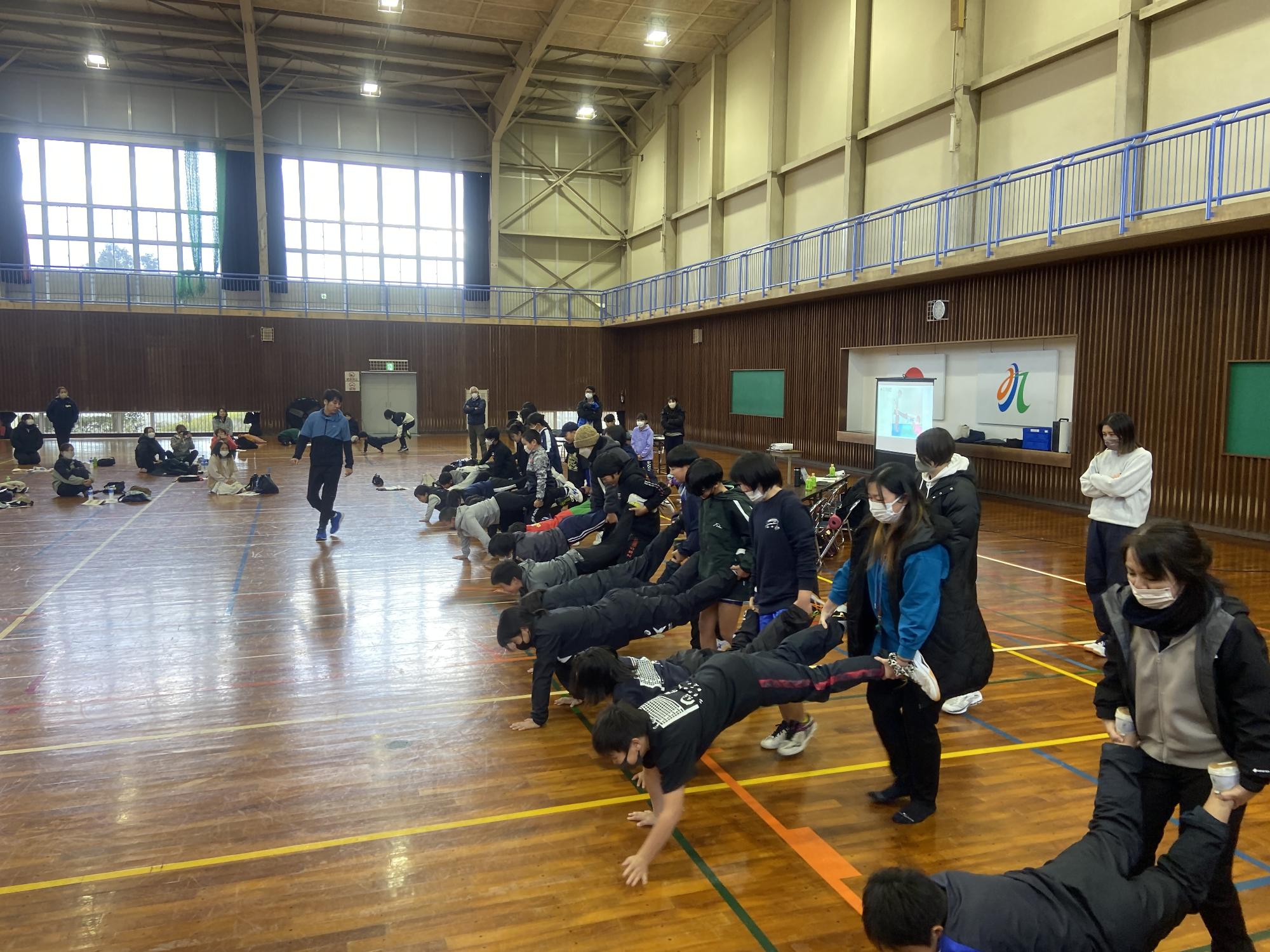 リーダー研修会 体幹トレーニングその2