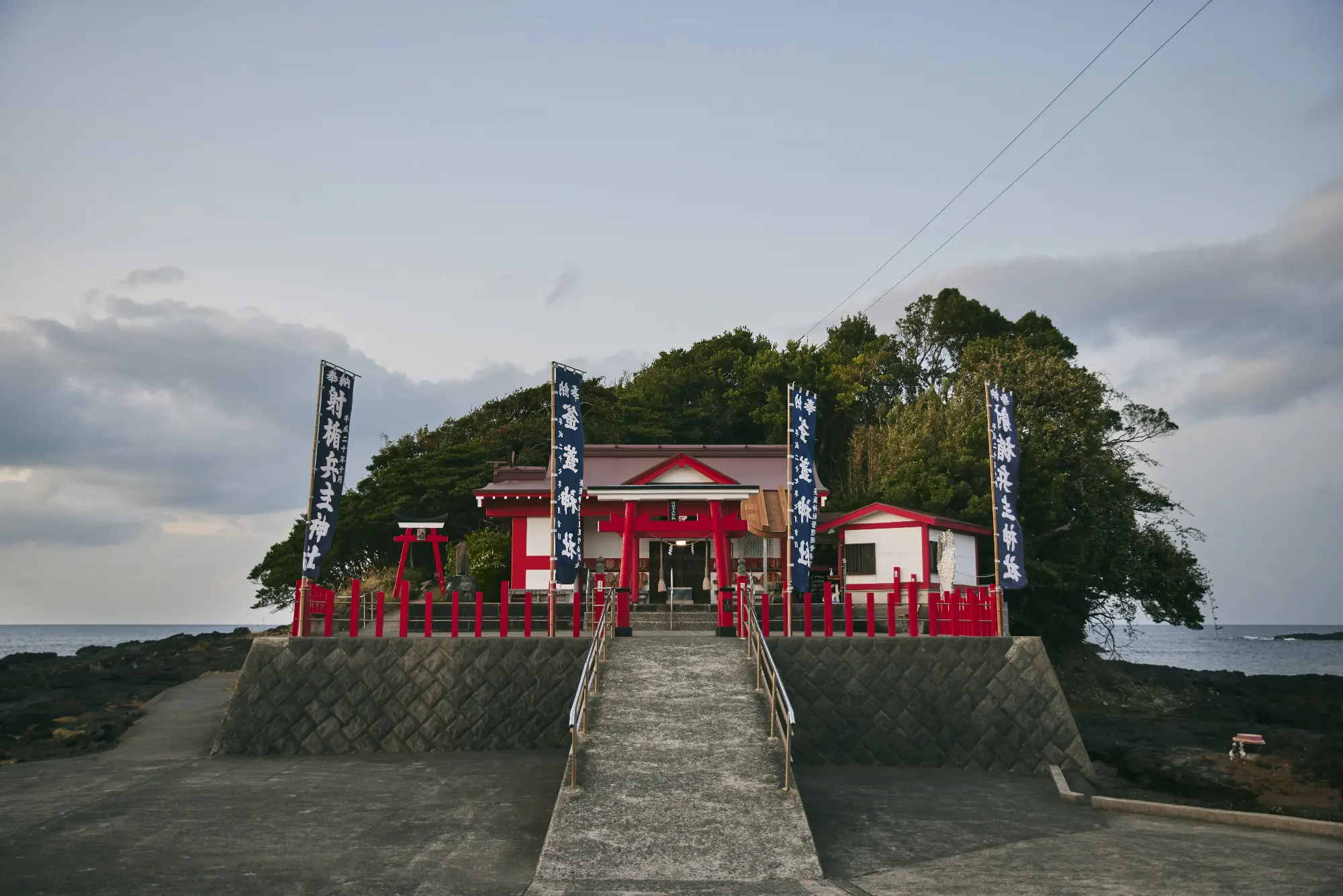 釜蓋神社