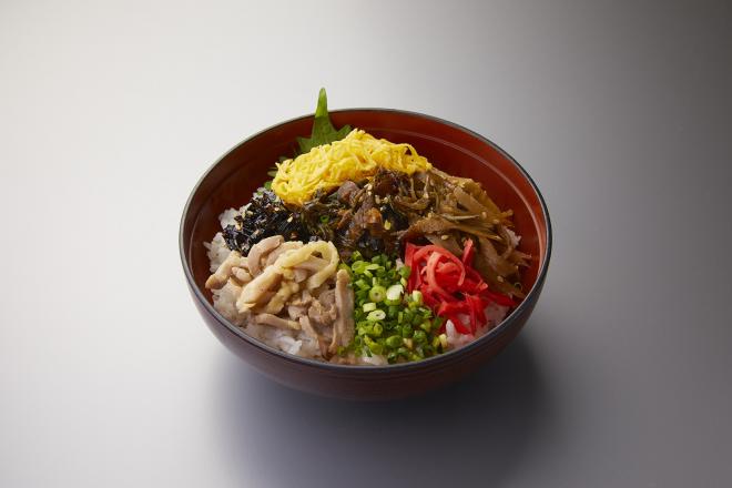 そば茶屋吹上庵のみなコレ名物丼