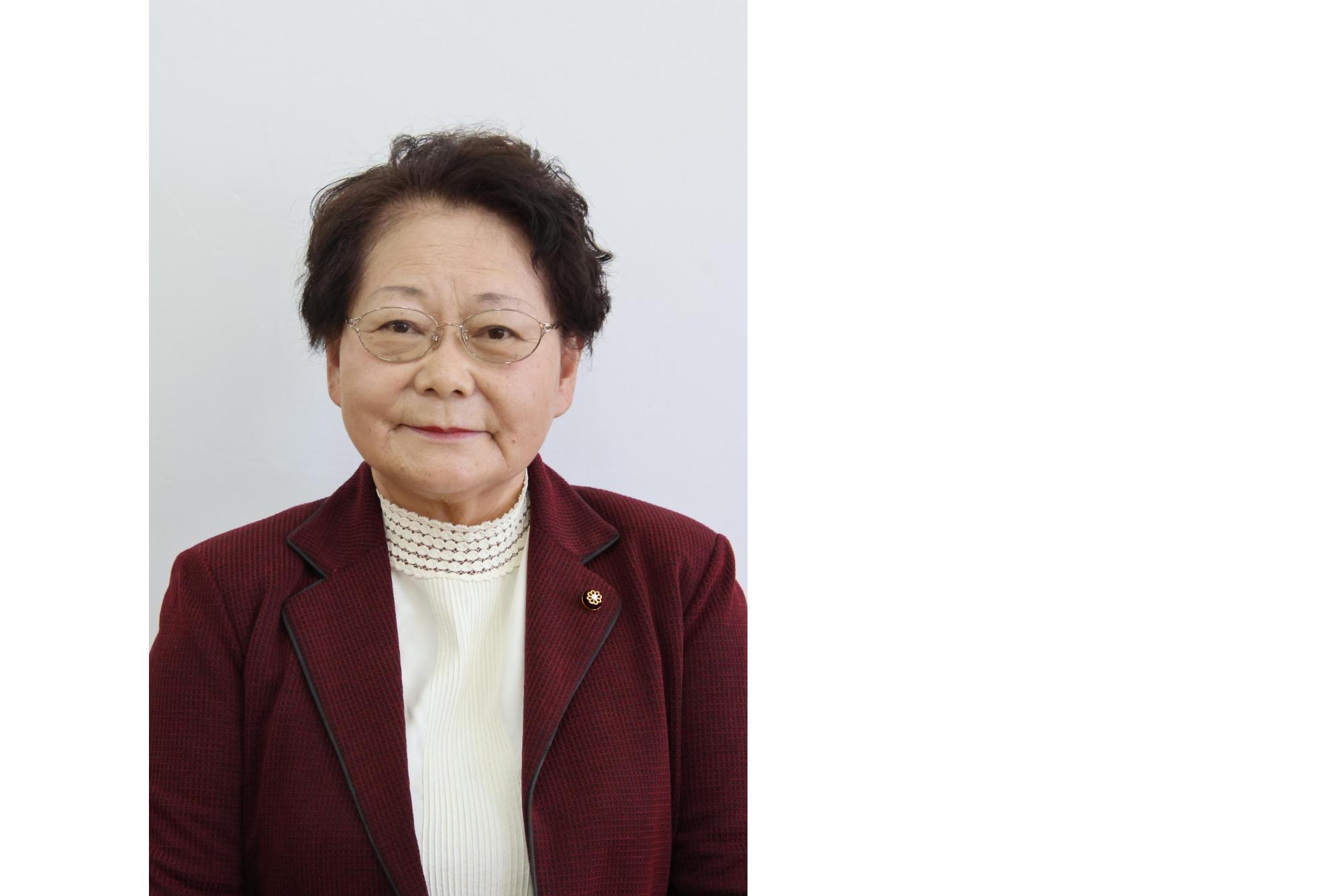 内園 知恵子氏の写真