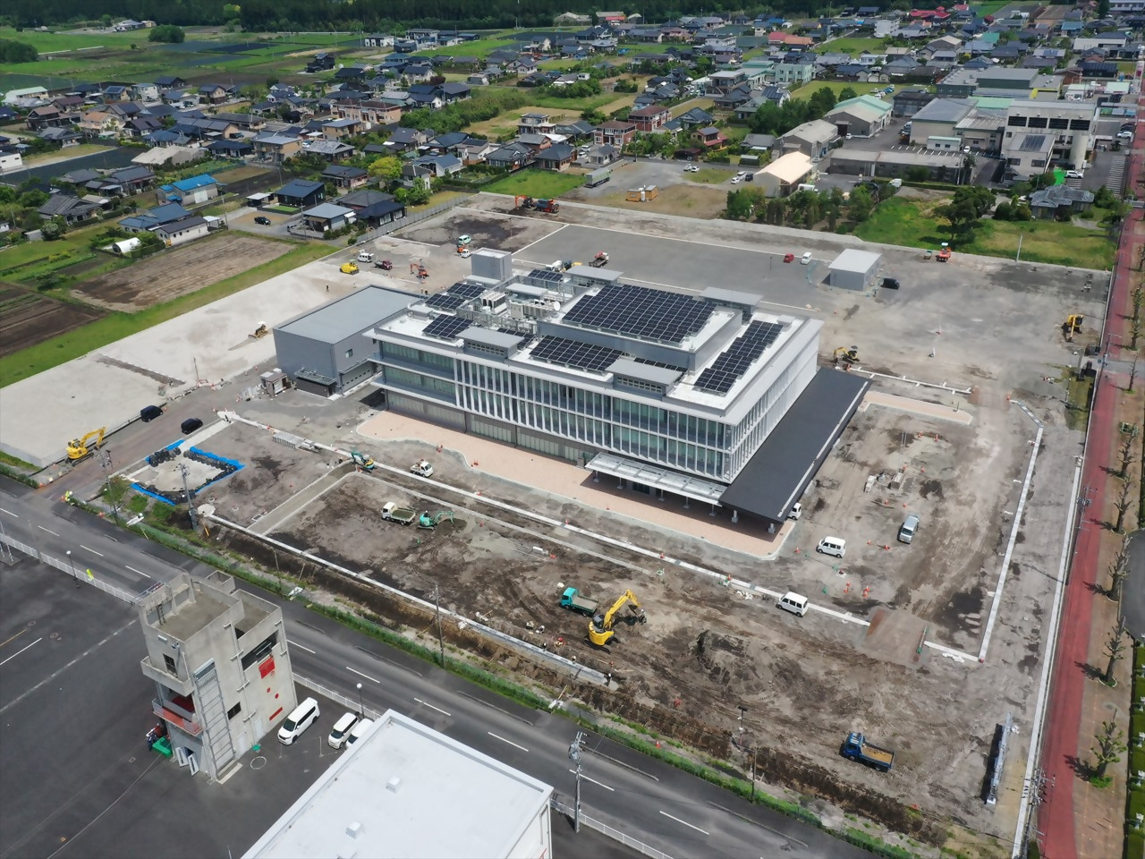 新庁舎造成工事の様子（消防署側から）