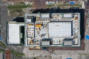 新庁舎造成工事の様子（真上）